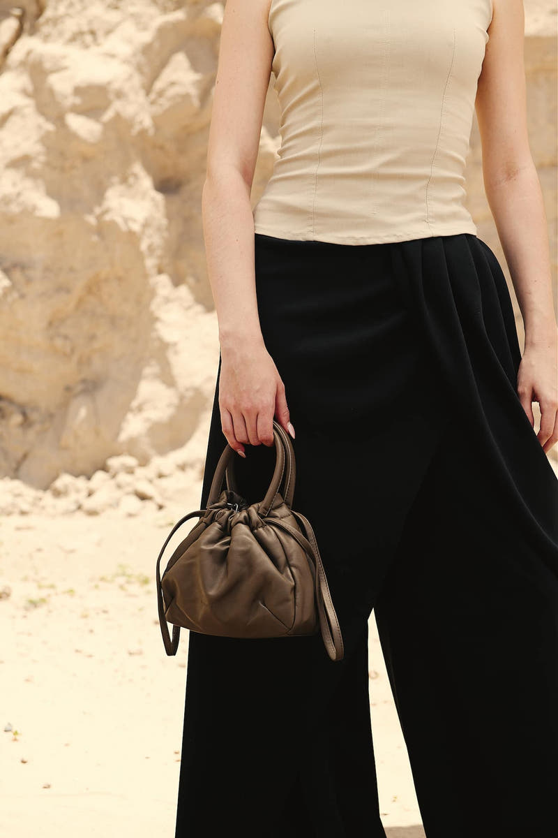 Bolsa de piel Dumpling Mila