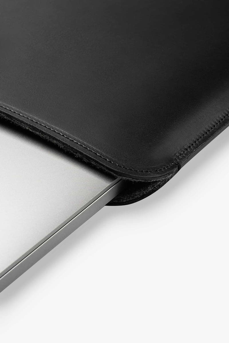 Funda para computadora de piel