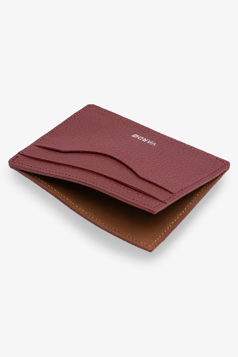 Tarjetero clasico de piel