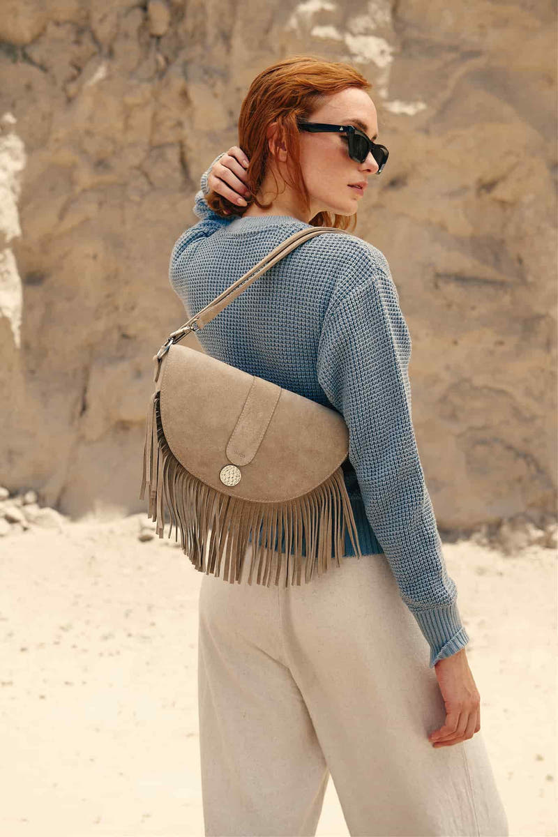 Bolsa de flecos Tessa