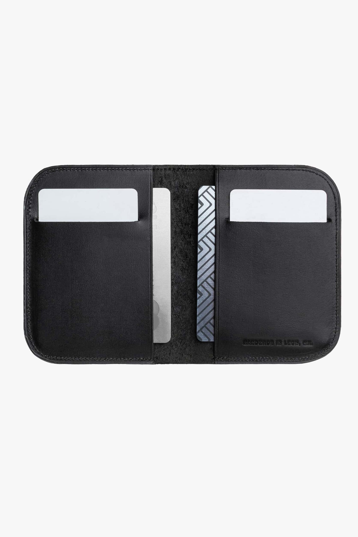 Cartera bifold negra de piel