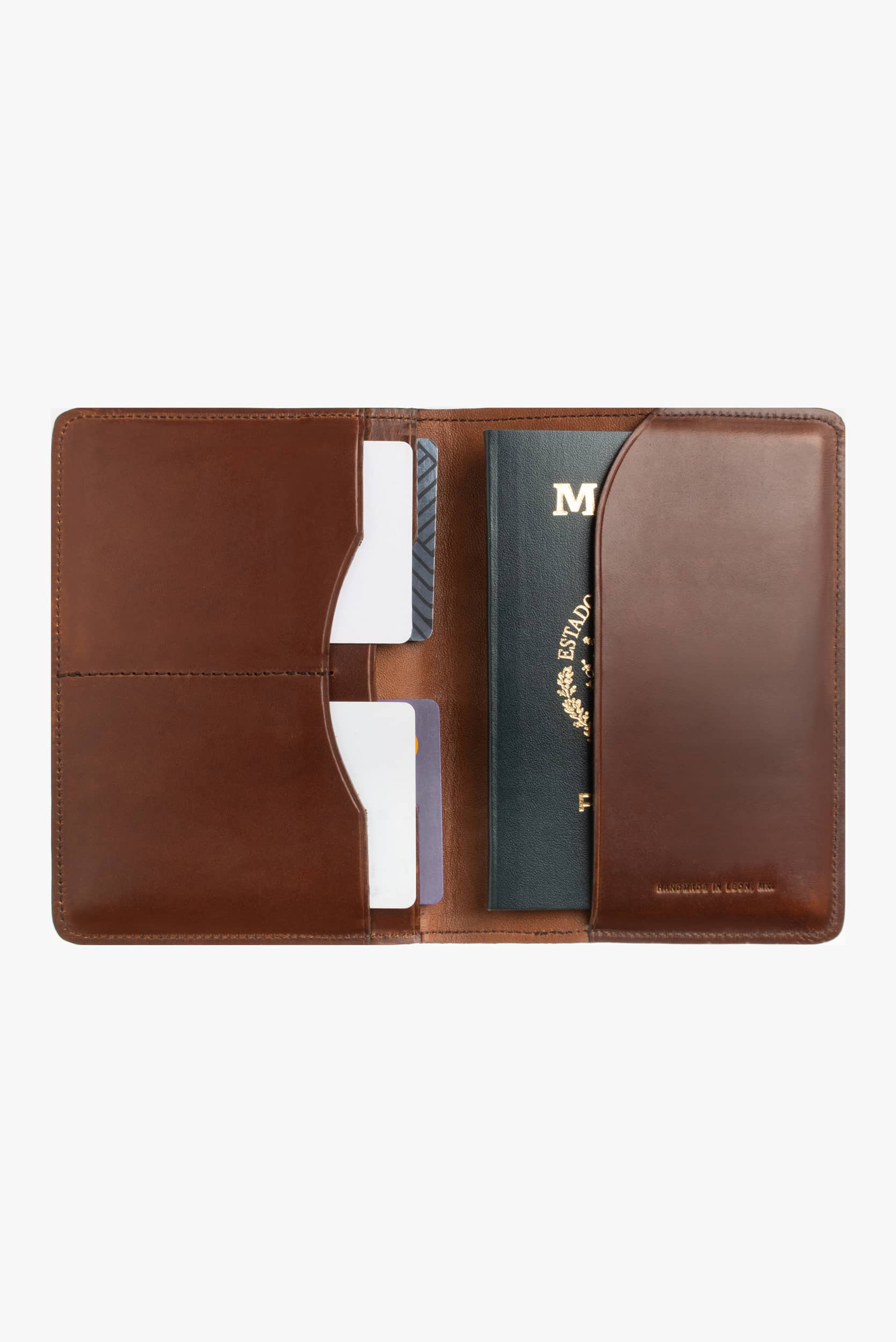 Porta pasaporte de piel - Brown